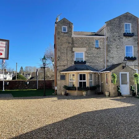 Apsley Villa Guest House.-3